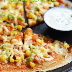 Cheese Paneer Pizza Dosa streeto